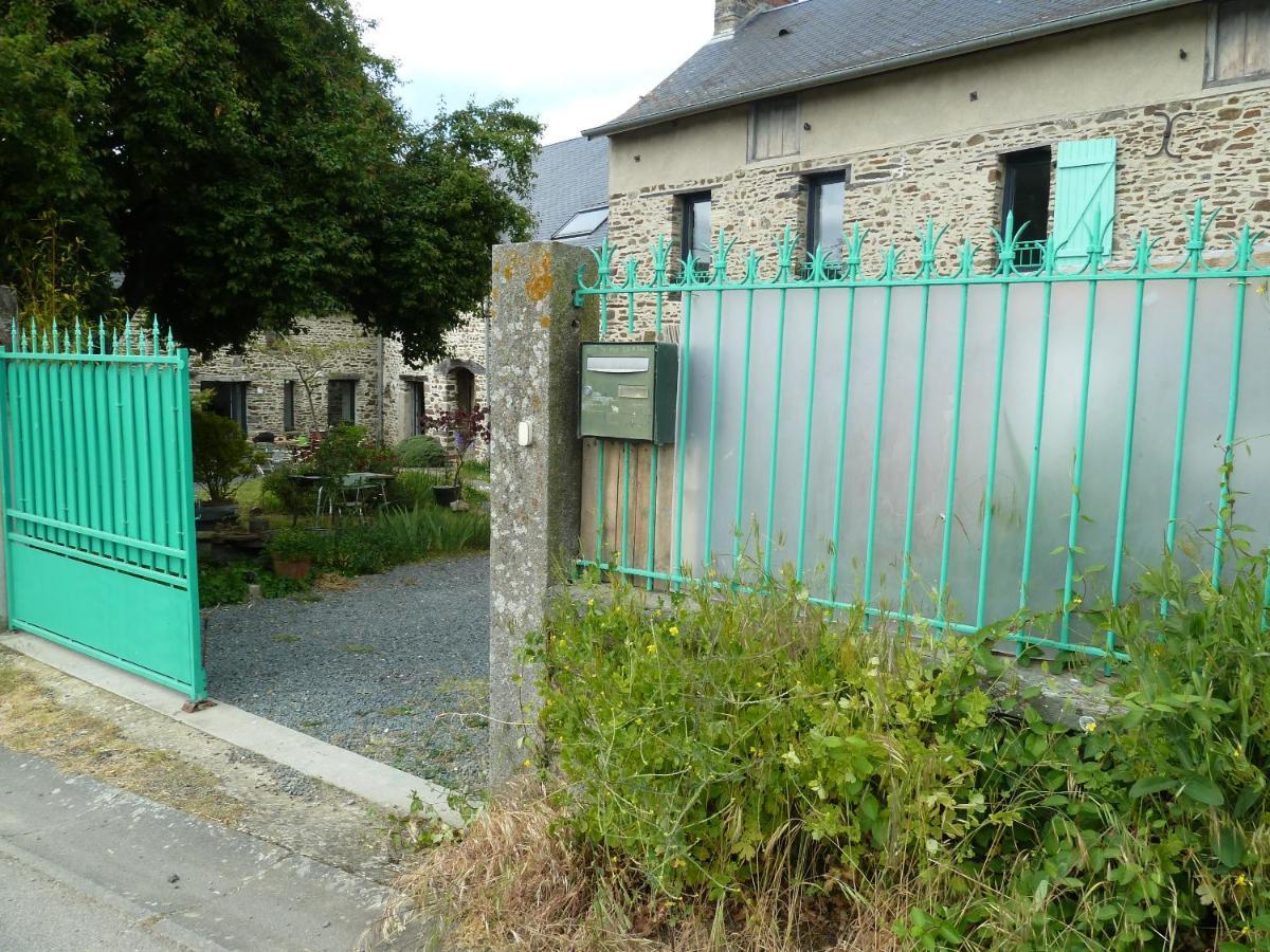 Villa L' Albizia à Saint-Martin-de-Sallen Extérieur photo